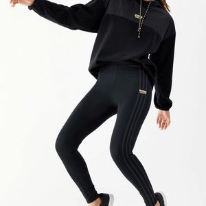 Adidas leggings